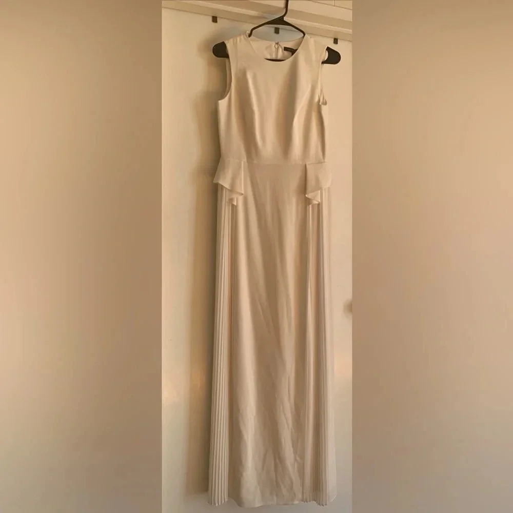 Cynthia Steffe Eden Sleeveless Cream Pleated Maxi‎ Gown Size 4 - NWT - Picture 3 of 16